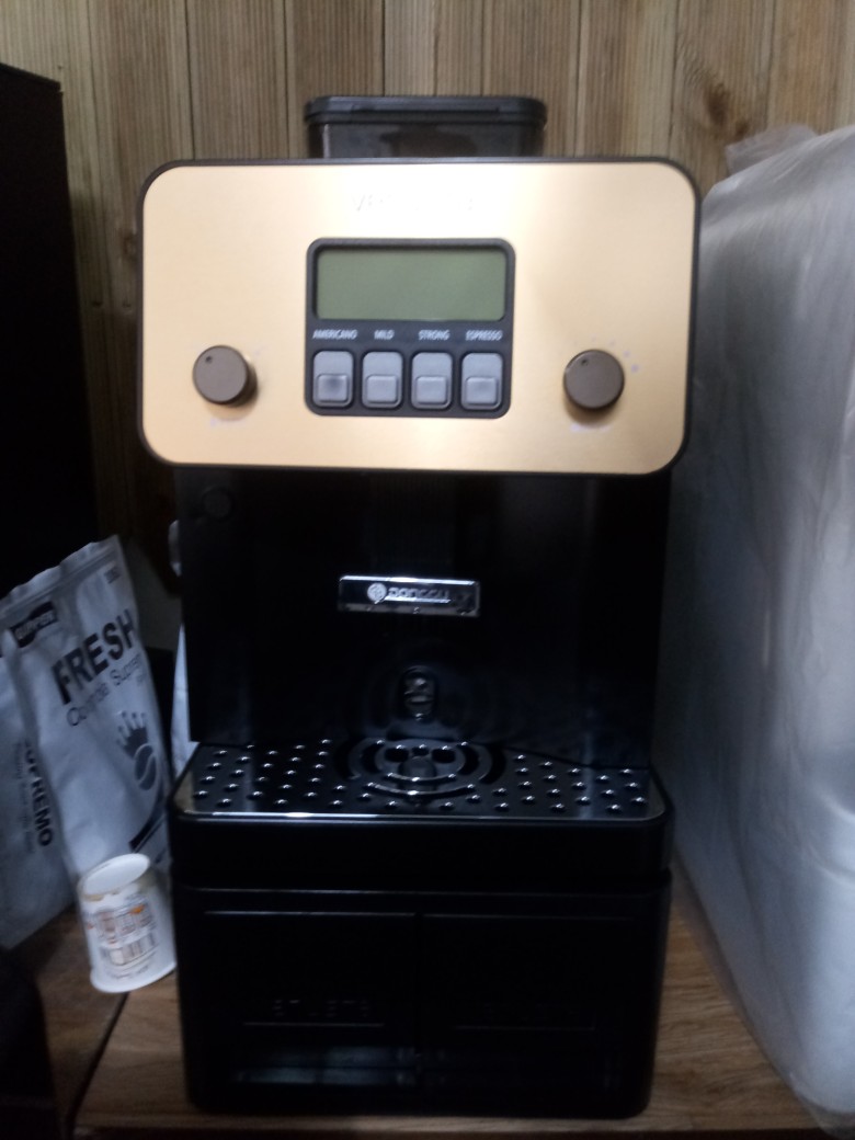 235149625_jki65s1A_e8e89f6f2aa965c81baa43eb21f7b87ecf83573a.jpg 이미지크게보기